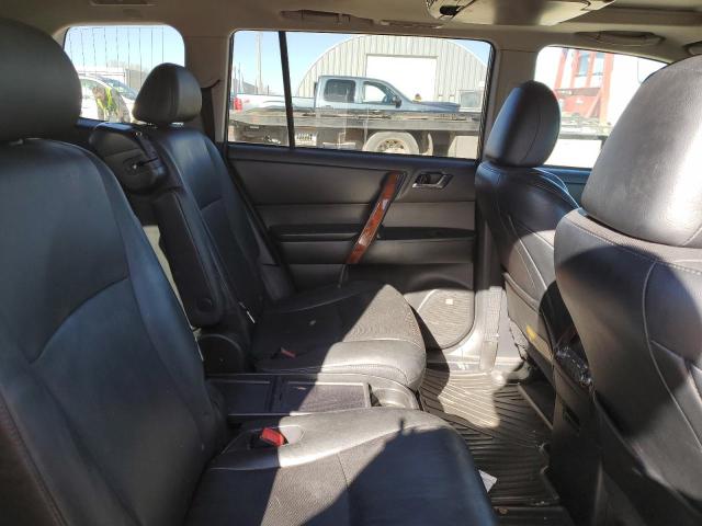 Photo 11 from auction – 2011 TOYOTA HIGHLANDER with VIN 5TDYK3EH7BS046504