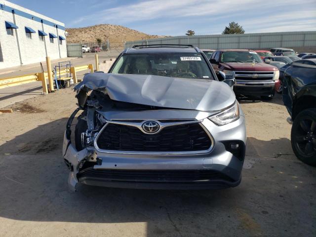 Photo 5 from auction – 2022 TOYOTA HIGHLANDER with VIN 5TDDZRBH0NS180745