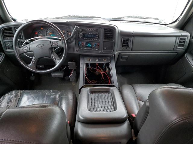 Photo 8 from auction – 2004 CHEVROLET AVALANCHE with VIN 3GNGK22G14G176904