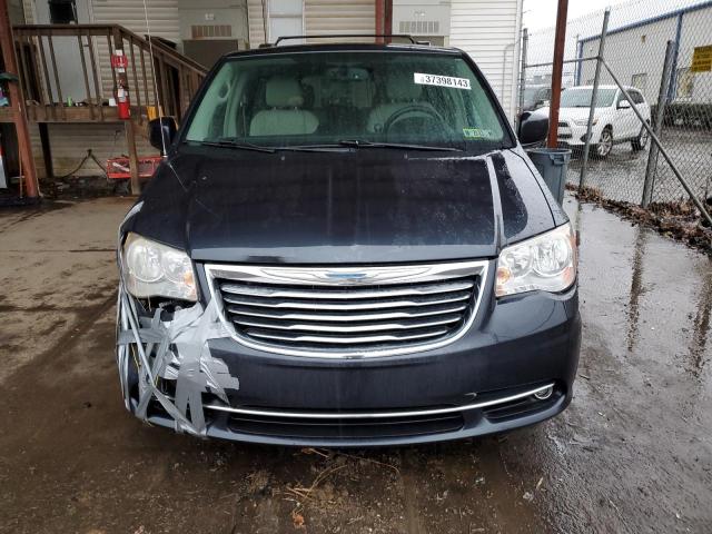 Photo 5 from auction – 2014 CHRYSLER TOWN & COU with VIN 2C4RC1BG4ER304086