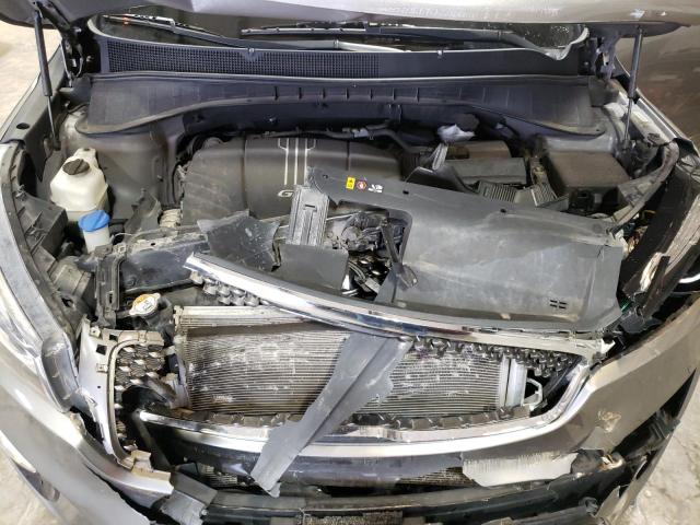 Photo 11 from auction – 2016 KIA SORENTO SX with VIN 5XYPKDA52GG016201