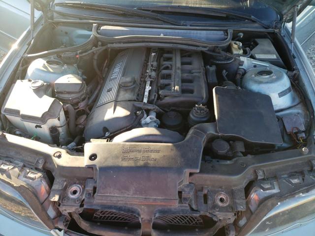 Photo 11 from auction – 2002 BMW 325 I with VIN WBAET37462NJ18192