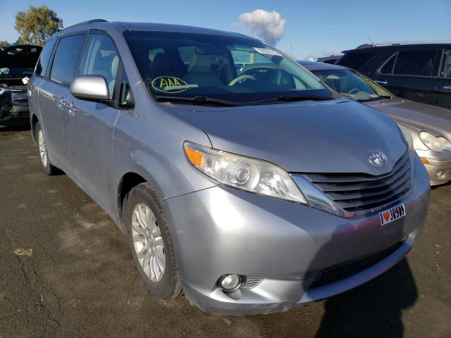 Photo 4 from auction – 2011 TOYOTA SIENNA XLE with VIN 5TDYK3DC0BS121095