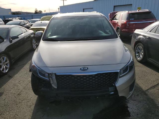 Photo 5 from auction – 2017 KIA SEDONA LX with VIN KNDMB5C14H6243719