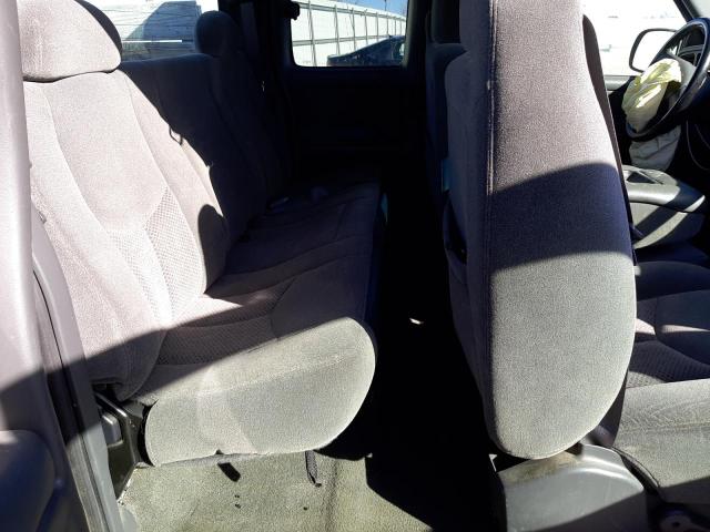 Photo 10 from auction – 2003 CHEVROLET SILVERADO with VIN 1GCEK19V13Z255406