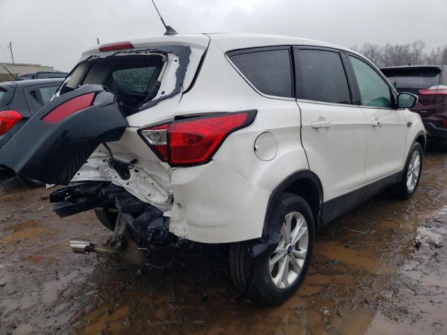 Photo 3 from auction – 2019 FORD ESCAPE SE with VIN 1FMCU9GD9KUA40129