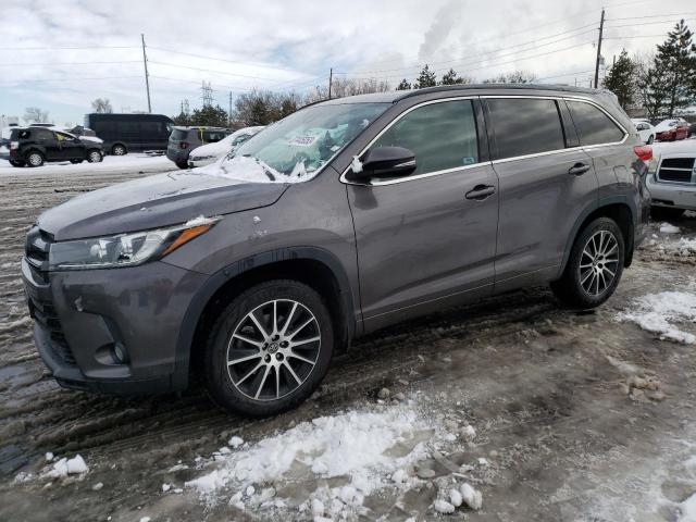 TOYOTA HIGHLANDER 2017 with VIN 5TDJZRFH5HS484266 - Photo from auction