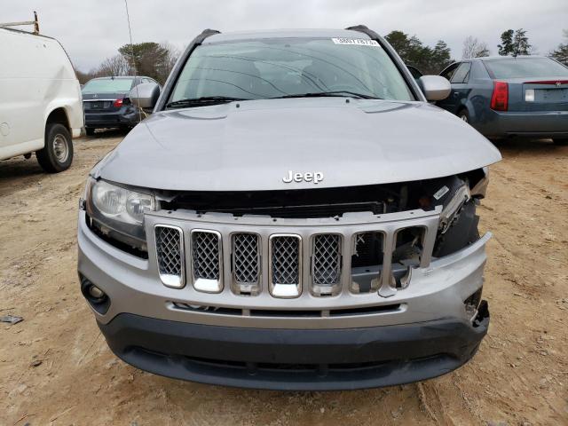 Foto 5 de la subasta – 2017 JEEP COMPASS LA con VIN 1C4NJCEA9HD117084