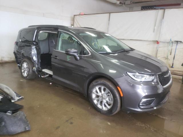 Photo 4 from auction – 2022 CHRYSLER PACIFICA T with VIN 2C4RC3BG0NR161486