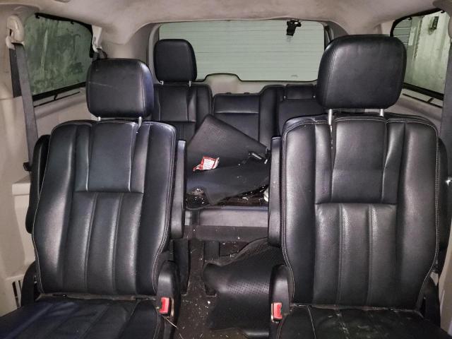 Photo 10 from auction – 2012 CHRYSLER TOWN & COU with VIN 2C4RC1CG1CR233442
