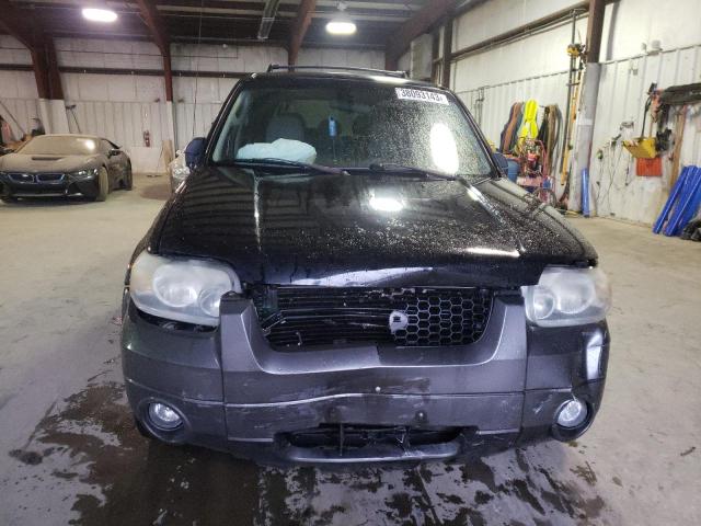 Photo 5 from auction – 2005 FORD ESCAPE XLT with VIN 1FMYU93175KD52533