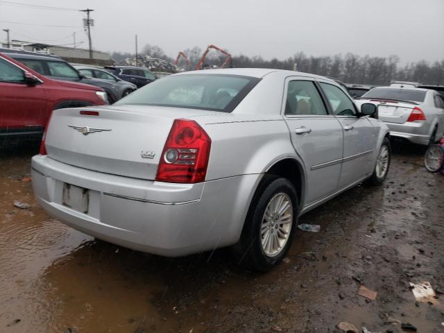 Photo 3 from auction – 2010 CHRYSLER 300 TOURIN with VIN 2C3CA4CD9AH284908