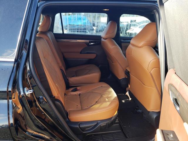 Photo 10 from auction – 2022 TOYOTA HIGHLANDER with VIN 5TDFZRBH7NS198488