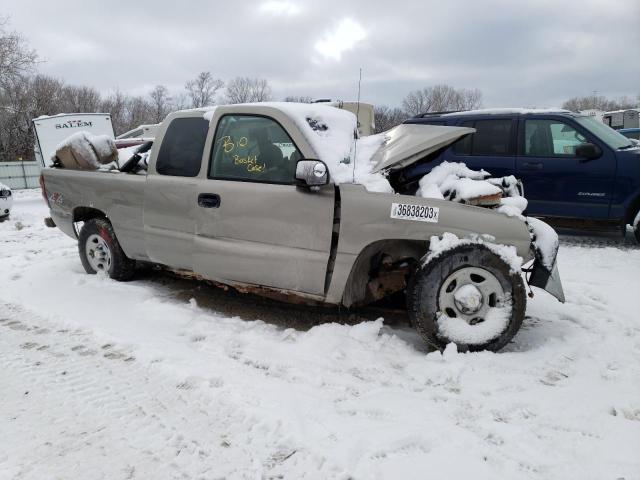 Photo 4 from auction – 2003 CHEVROLET SILVERADO with VIN 1GCEK19VX3Z312038