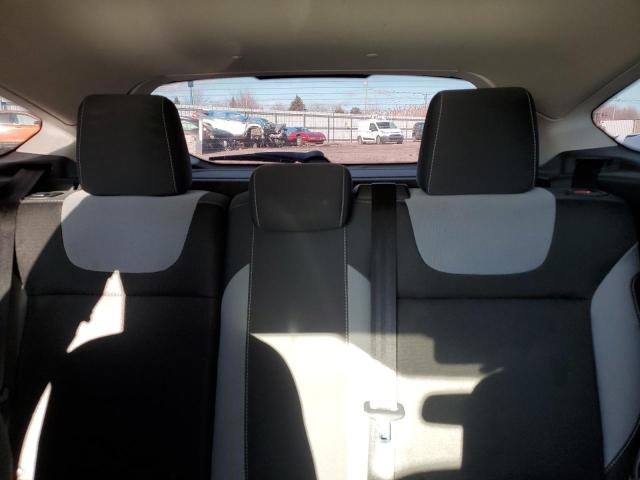 Foto 10 de la subasta – 2014 FORD FOCUS SE con VIN 1FADP3K26EL354498