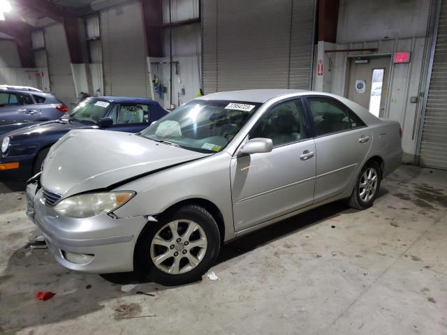 TOYOTA CAMRY LE 2005 with VIN 4T1BE30K95U985407 - Photo from auction