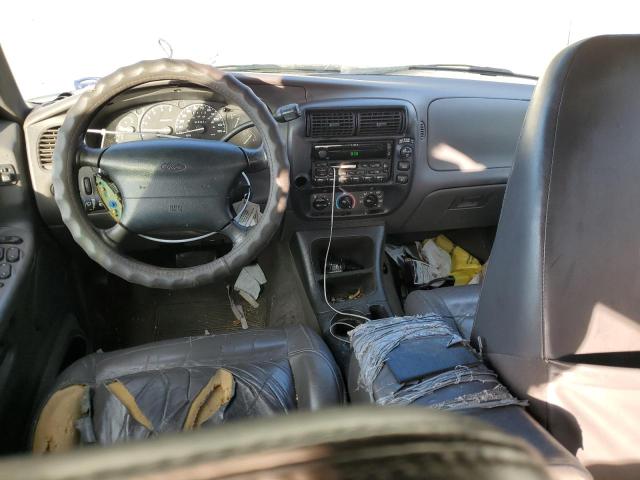 Photo 8 from auction – 2000 FORD EXPLORER X with VIN 1FMZU63E7YZB73443