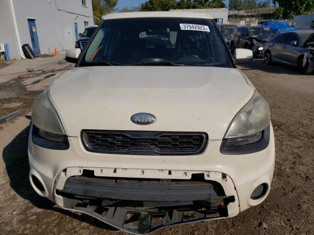 Снимка 5 от търг – 2013 KIA SOUL + с VIN KNDJT2A67D7539237