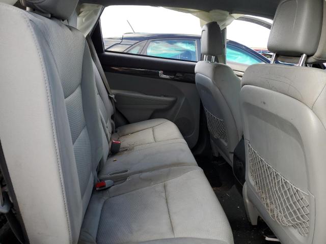 Photo 10 from auction – 2013 KIA SORENTO LX with VIN 5XYKTDA24DG338394
