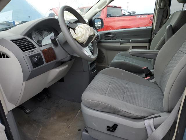 Photo 7 from auction – 2010 CHRYSLER TOWN & COU with VIN 2A4RR4DEXAR143081