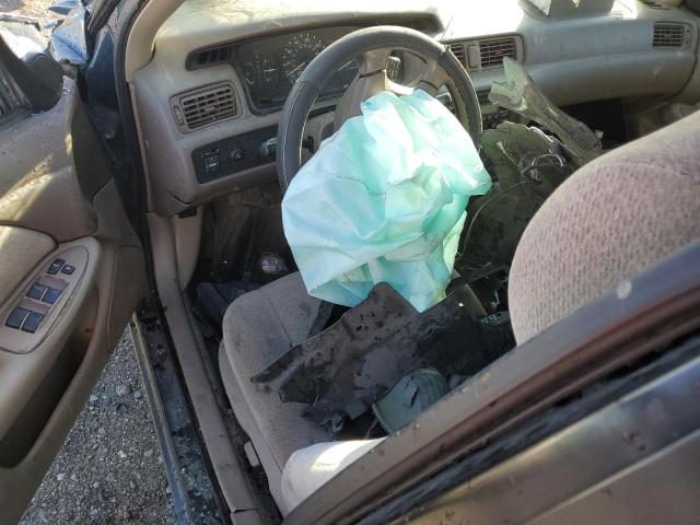 Photo 8 from auction – 2000 TOYOTA CAMRY CE with VIN 4T1BG22K8YU926371