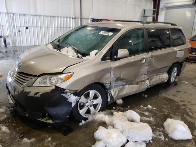 Photo 1 from auction – 2015 TOYOTA SIENNA LE with VIN 5TDKK3DC9FS563062