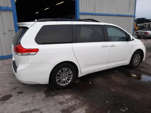 Photo 3 from auction – 2012 TOYOTA SIENNA XLE with VIN 5TDYK3DC3CS215537