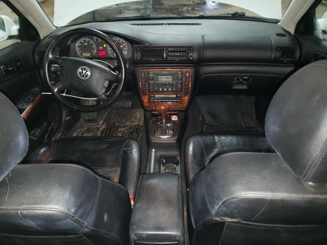 Photo 8 from auction – 2002 VOLKSWAGEN PASSAT GLX with VIN WVWTH63B42P287956