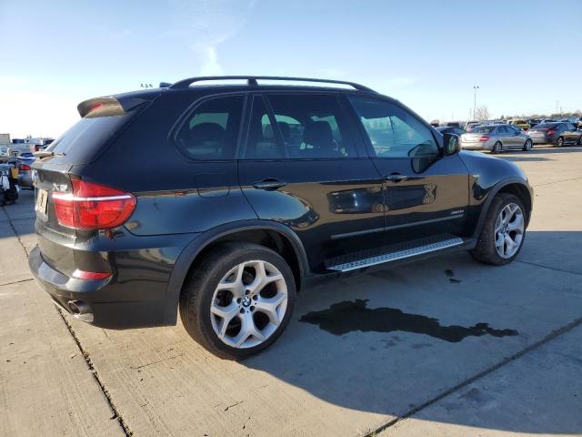 Photo 3 from auction – 2012 BMW X5 XDRIVE3 with VIN 5UXZW0C57C0B89975