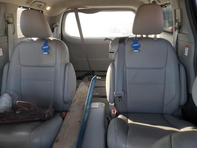 Photo 10 from auction – 2018 TOYOTA SIENNA XLE with VIN 5TDYZ3DC7JS949705