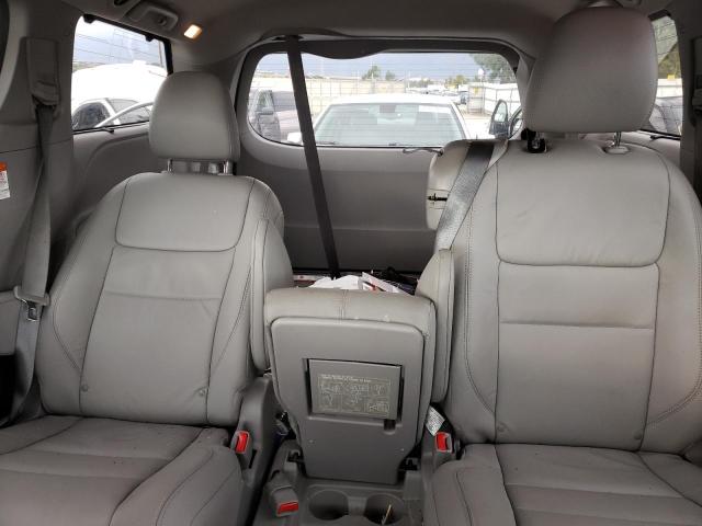Photo 10 from auction – 2018 TOYOTA SIENNA XLE with VIN 5TDYZ3DC9JS928337