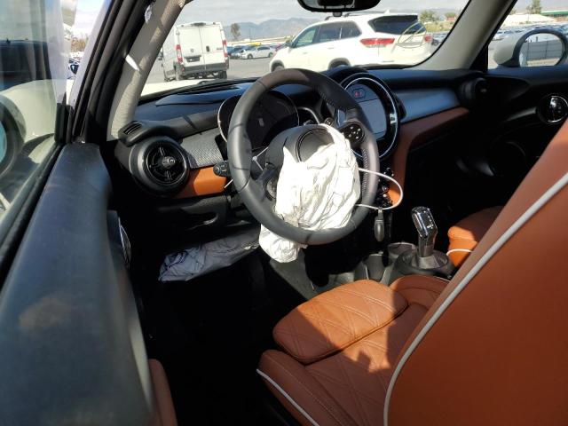 Photo 8 from auction – 2022 MINI COOPER S with VIN WMW53DH02N2R63872