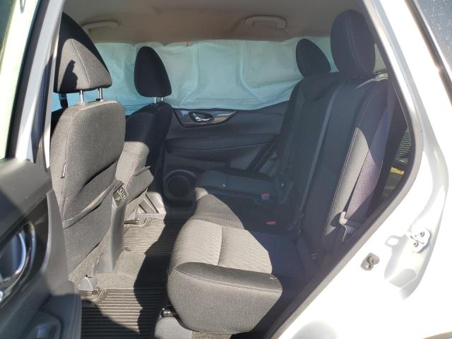 Photo 11 from auction – 2017 NISSAN ROGUE S with VIN KNMAT2MT0HP560616