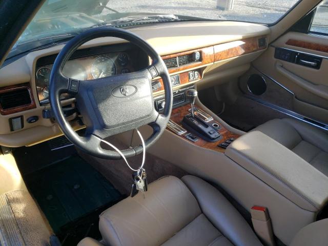 Photo 8 from auction – 1995 JAGUAR XJS 2+2 with VIN SAJNX2743SC222587