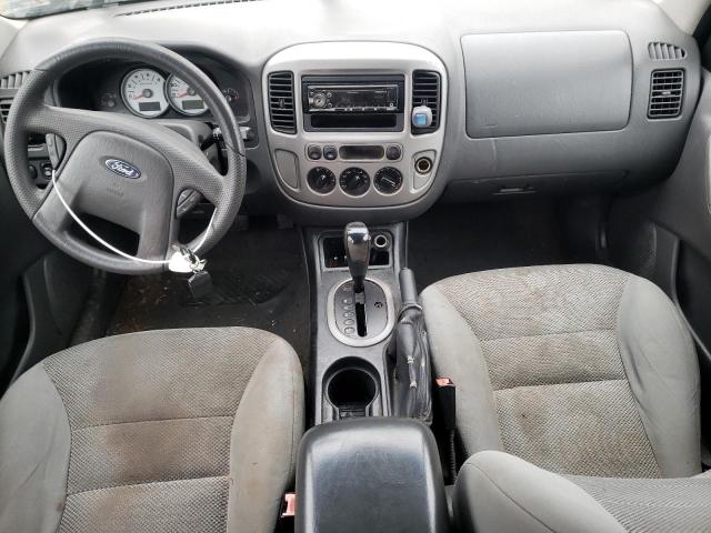 Photo 8 from auction – 2005 FORD ESCAPE XLT with VIN 1FMYU03145KA81135
