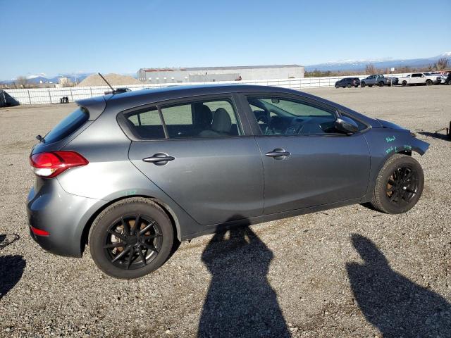 Photo 3 from auction – 2016 KIA FORTE LX with VIN KNAFK5A8XG5586223