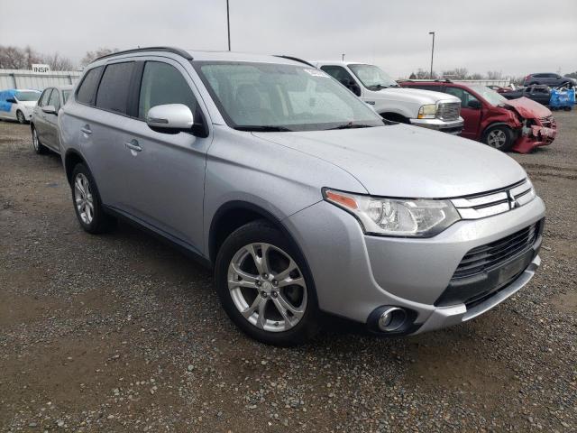 Photo 4 from auction – 2015 MITSUBISHI OUTLANDER with VIN JA4AZ3A36FZ004573
