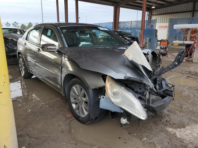 Photo 4 from auction – 2013 CHRYSLER 200 TOURIN with VIN 1C3CCBBG2DN731939