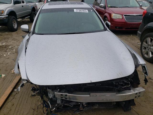 Photo 5 from auction – 2015 INFINITI Q40 with VIN JN1CV6AR7FM523437
