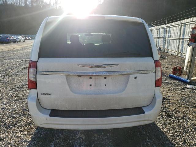 Photo 6 from auction – 2014 CHRYSLER TOWN & COU with VIN 2C4RC1HG7ER188437
