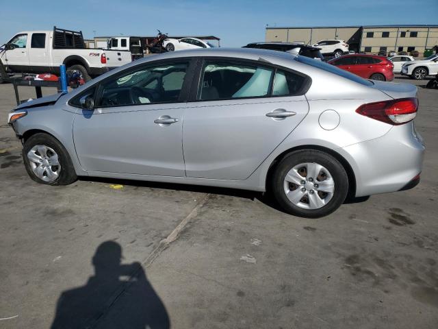 Photo 2 from auction – 2017 KIA FORTE LX with VIN 3KPFK4A73HE081134