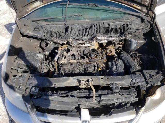 Photo 12 from auction – 2005 DODGE GRAND CARA with VIN 2D4GP44L25R258459