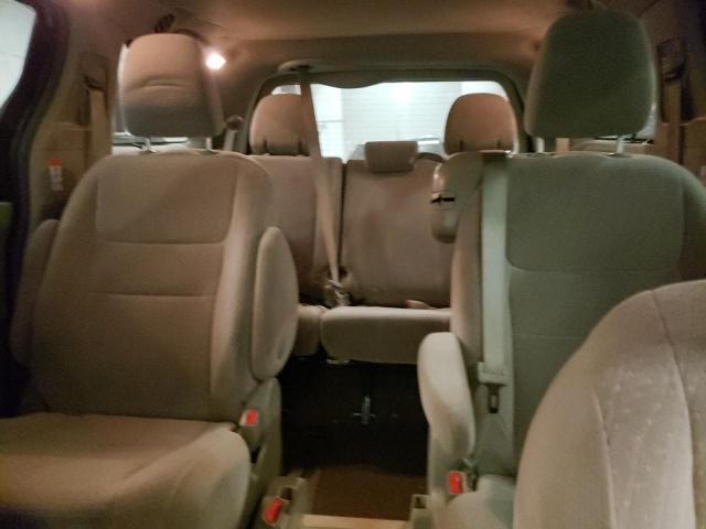 Photo 10 from auction – 2015 TOYOTA SIENNA LE with VIN 5TDKK3DC9FS563062