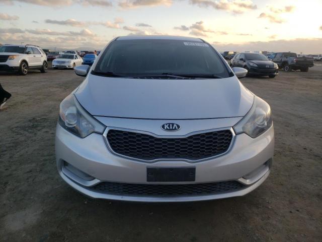 Photo 5 from auction – 2016 KIA FORTE LX with VIN KNAFK4A68G5449435