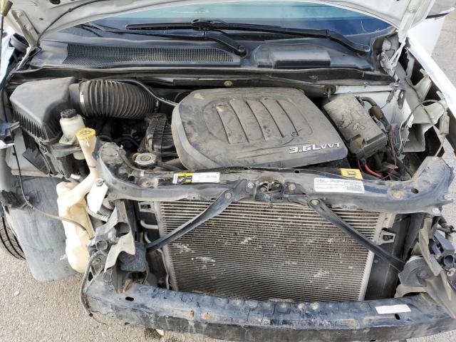 Photo 12 from auction – 2015 CHRYSLER TOWN & COU with VIN 2C4RC1GG4FR731617