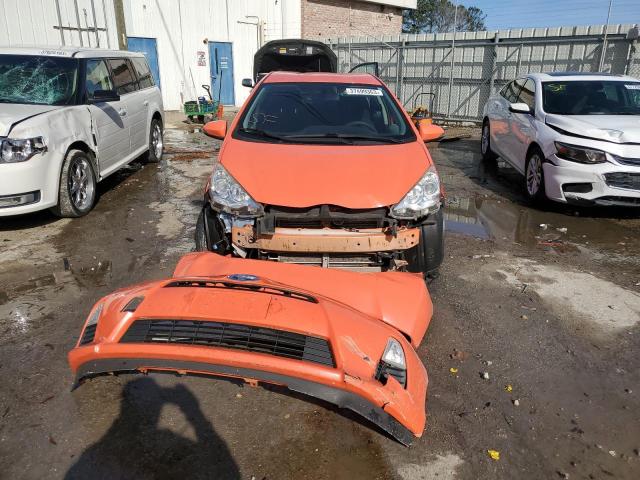 Photo 5 from auction – 2014 TOYOTA PRIUS C with VIN JTDKDTB36E1074126