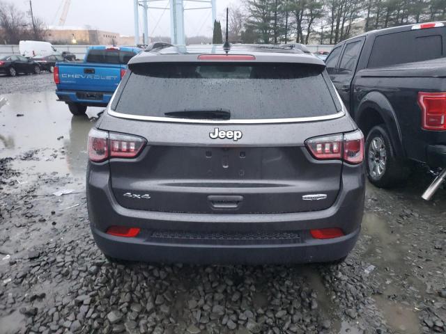 Photo 6 from auction – 2017 JEEP COMPASS LA with VIN 3C4NJDBB1HT617060