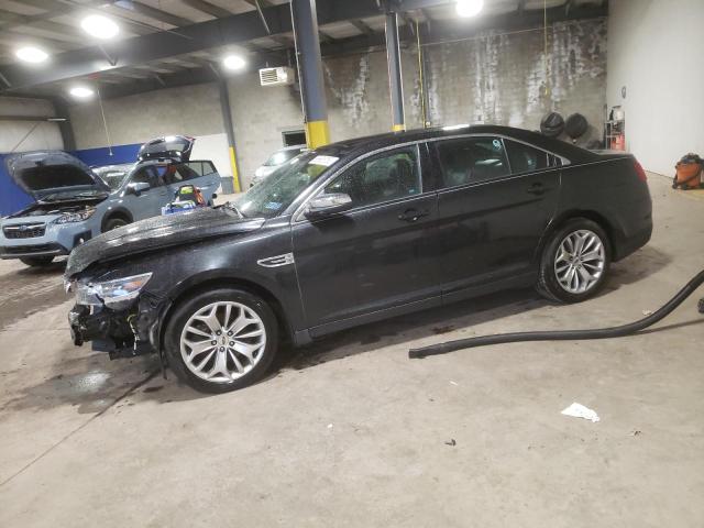 FORD TAURUS LIM 2015 with VIN 1FAHP2F80FG168962 - Photo from auction