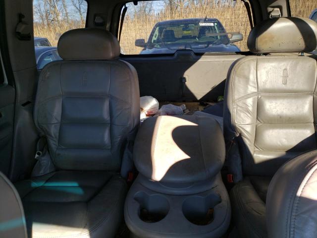 Photo 10 from auction – 2000 LINCOLN NAVIGATOR with VIN 5LMFU28A8YLJ41957