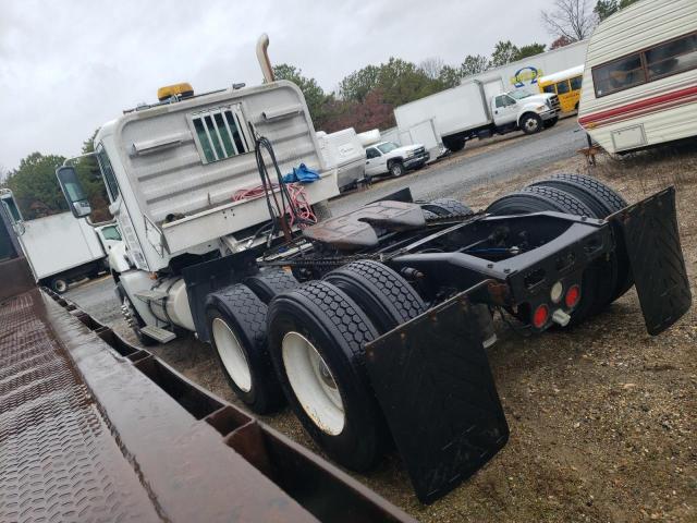 Photo 2 from auction – 2009 FREIGHTLINER CONVENTION with VIN 1FUJA6CKX9DAK3174